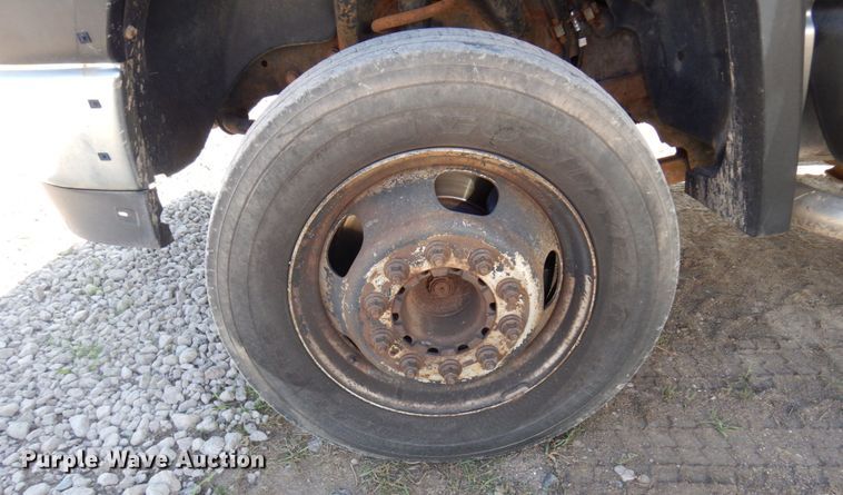 image for item MH9210 2008 Dodge Ram 4500HD  flatbed truck