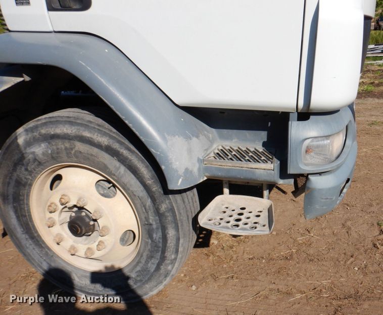 image for item MH9215 2015 Kenworth K370  truck cab and chassis