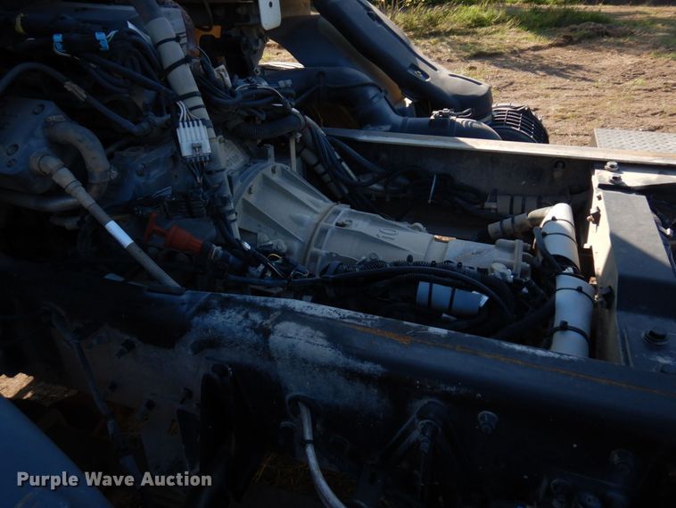 image for item MH9215 2015 Kenworth K370  truck cab and chassis