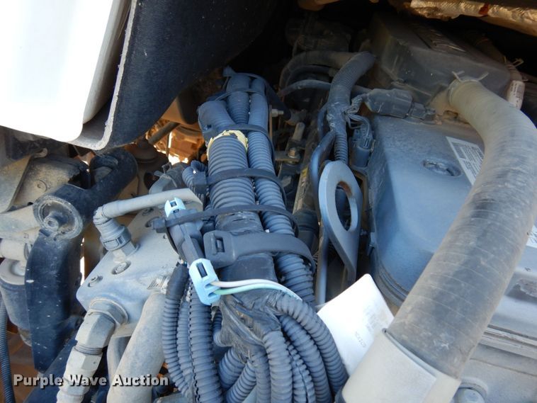 image for item MH9215 2015 Kenworth K370  truck cab and chassis