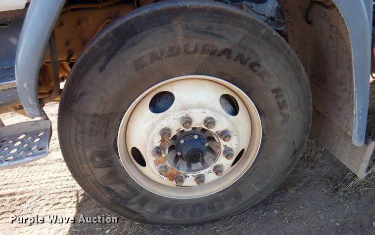 image for item MH9215 2015 Kenworth K370  truck cab and chassis