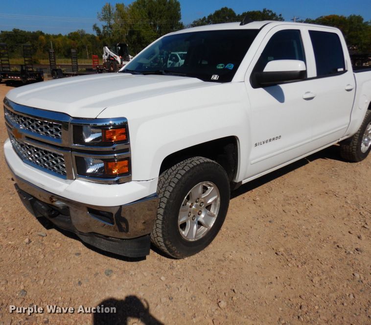 image for item MH9217 2015 Chevrolet Silverado 1500  Crew Cab pickup truck