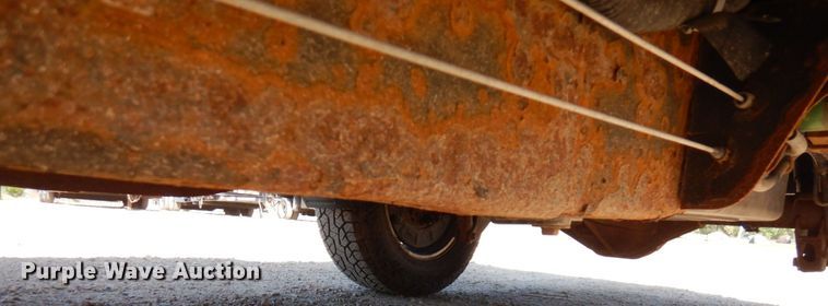 image for item MH9217 2015 Chevrolet Silverado 1500  Crew Cab pickup truck