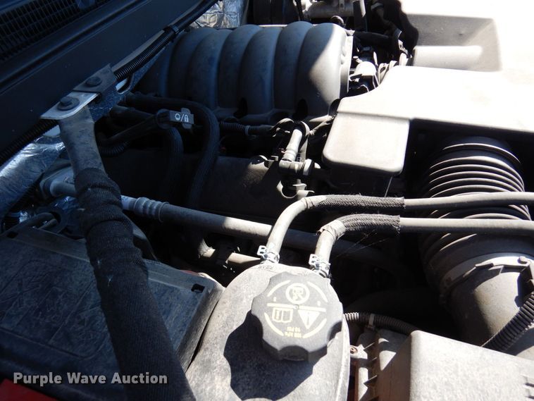 image for item MH9217 2015 Chevrolet Silverado 1500  Crew Cab pickup truck