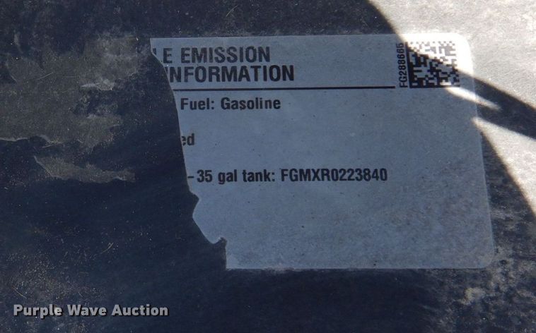 image for item MH9217 2015 Chevrolet Silverado 1500  Crew Cab pickup truck