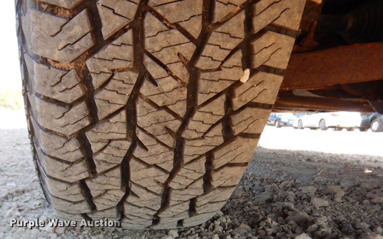 image for item MH9217 2015 Chevrolet Silverado 1500  Crew Cab pickup truck