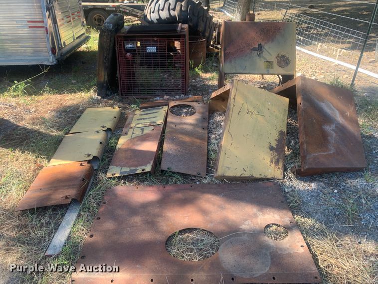 image for item MH9789 1989 Case W30  wheel loader parts