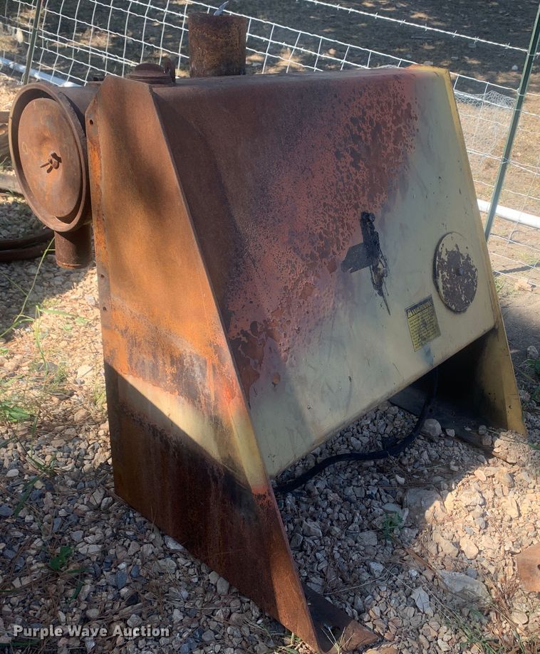 image for item MH9789 1989 Case W30  wheel loader parts