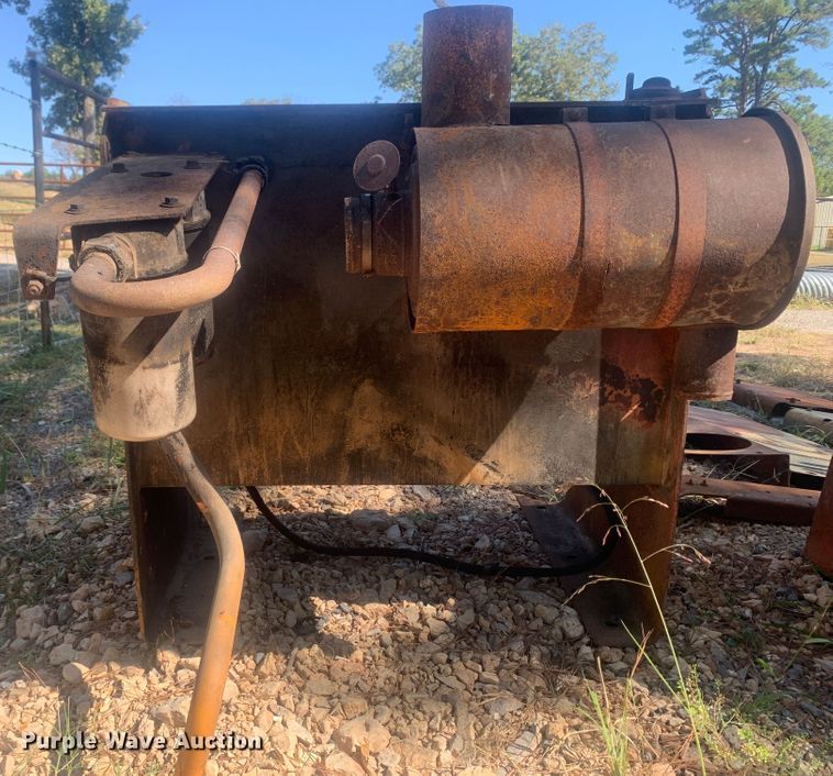 image for item MH9789 1989 Case W30  wheel loader parts