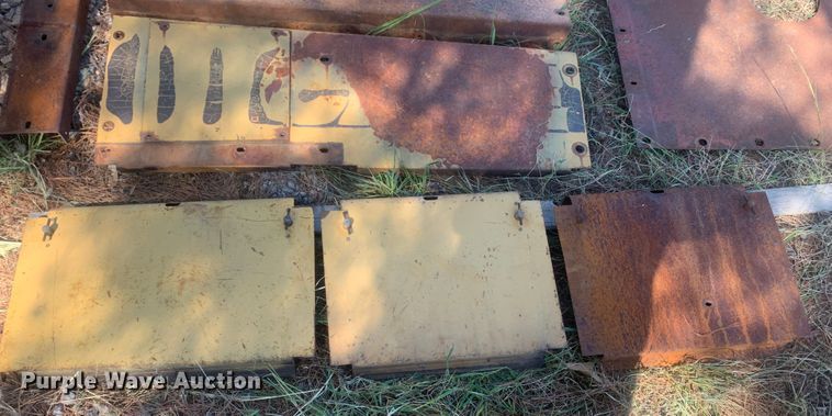 image for item MH9789 1989 Case W30  wheel loader parts