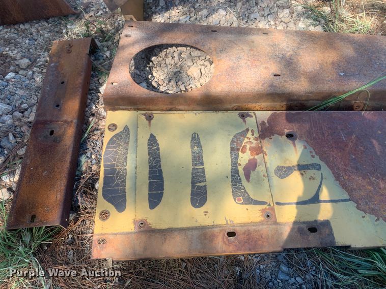 image for item MH9789 1989 Case W30  wheel loader parts