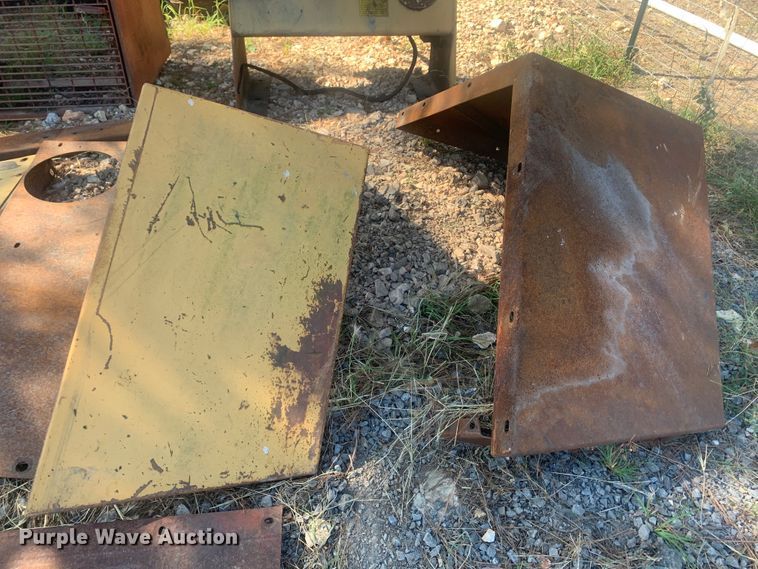 image for item MH9789 1989 Case W30  wheel loader parts