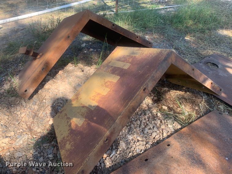 image for item MH9789 1989 Case W30  wheel loader parts