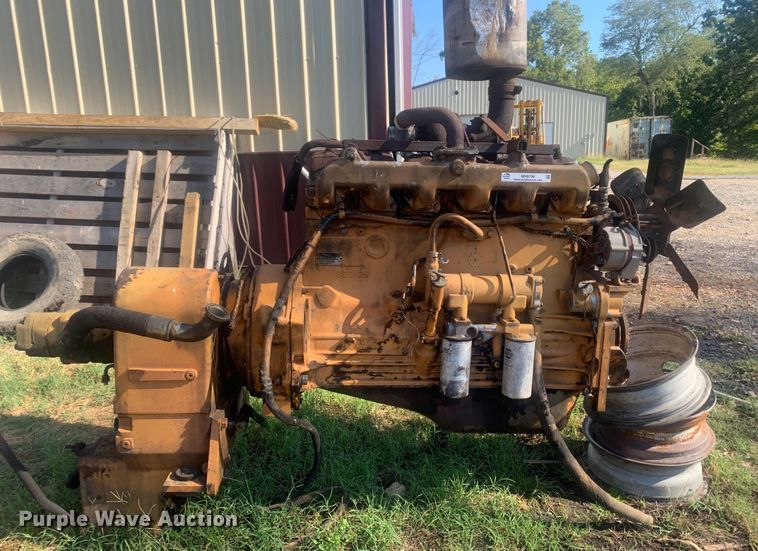 image for item MH9790 1989 Case W30  Motor and Transmission only