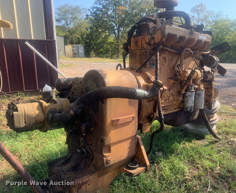 image for item MH9790 1989 Case W30  Motor and Transmission only