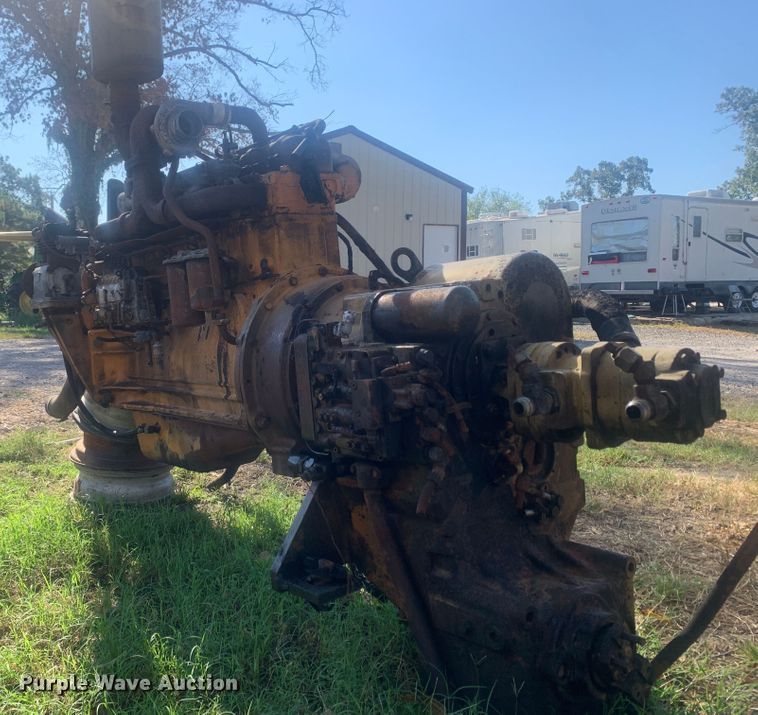 image for item MH9790 1989 Case W30  Motor and Transmission only