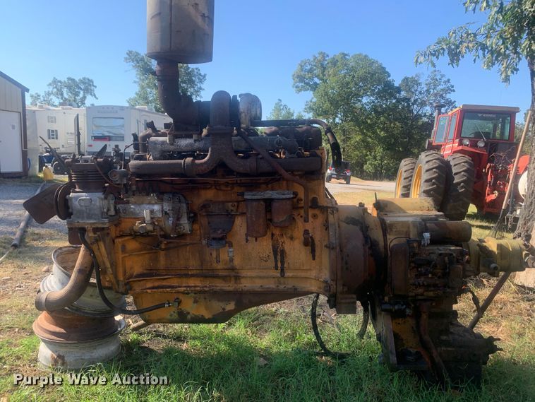 image for item MH9790 1989 Case W30  Motor and Transmission only