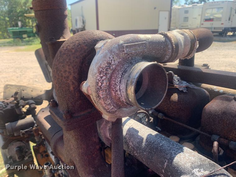 image for item MH9790 1989 Case W30  Motor and Transmission only