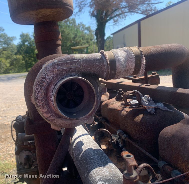 image for item MH9790 1989 Case W30  Motor and Transmission only