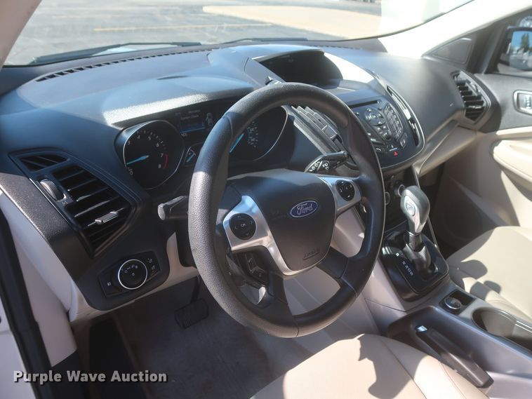 image for item MJ9162 2016 Ford Escape SE  SUV