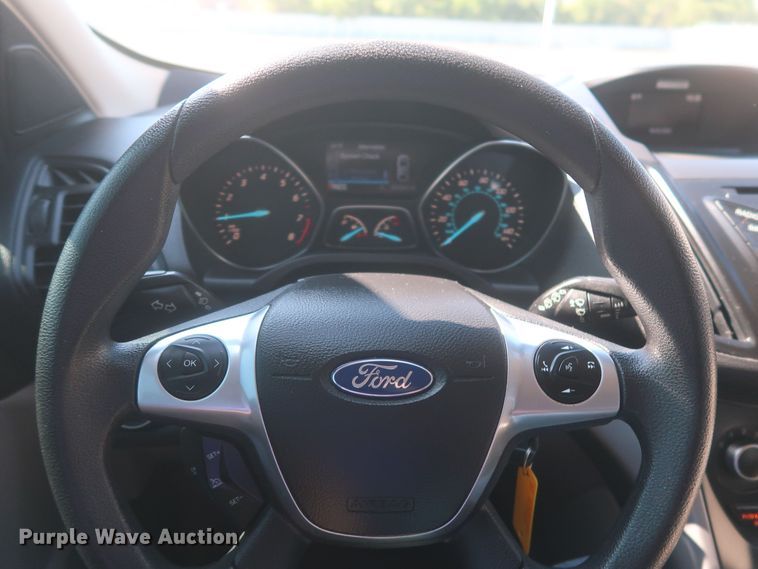 image for item MJ9162 2016 Ford Escape SE  SUV