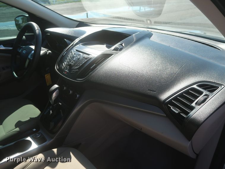 image for item MJ9162 2016 Ford Escape SE  SUV