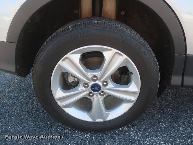 image for item MJ9162 2016 Ford Escape SE  SUV