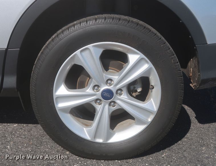 image for item MJ9162 2016 Ford Escape SE  SUV