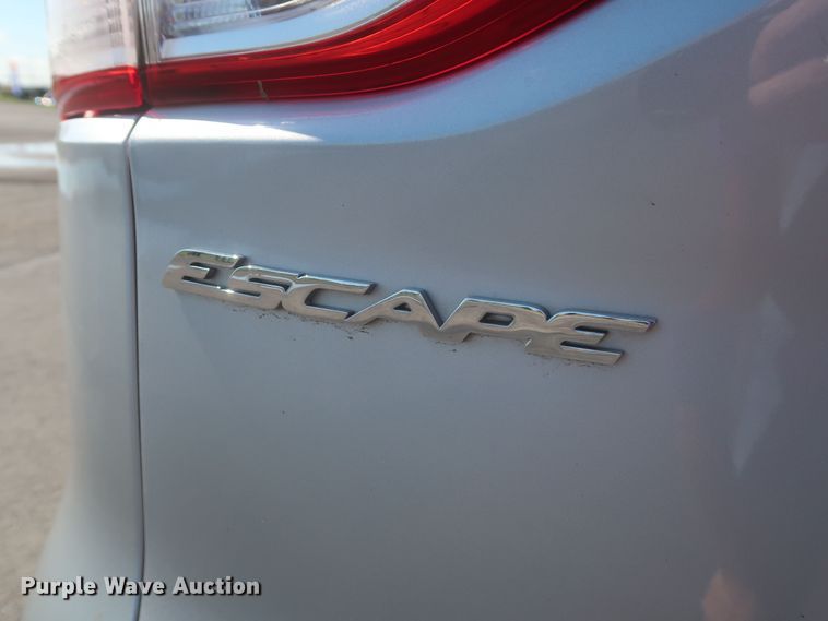 image for item MJ9162 2016 Ford Escape SE  SUV