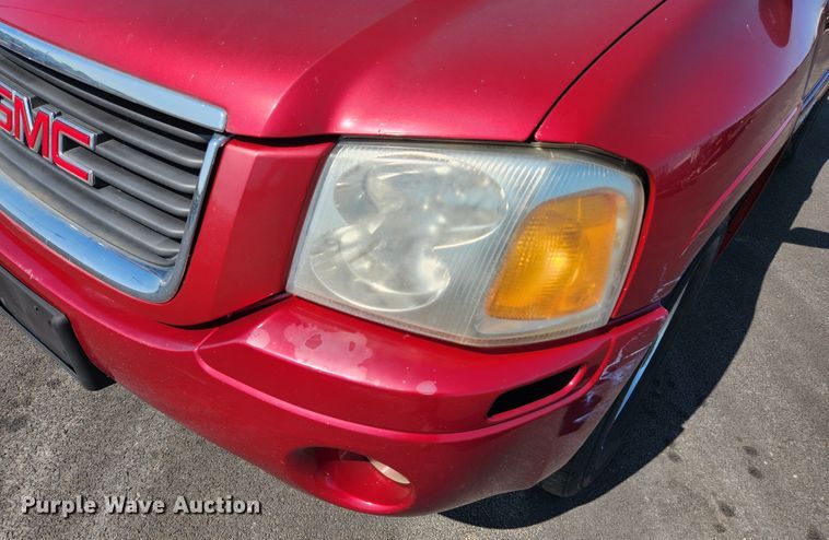 image for item MK9312 2004 GMC Envoy  SUV