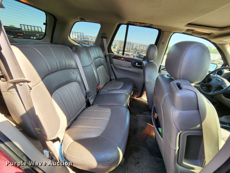 image for item MK9312 2004 GMC Envoy  SUV