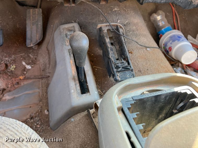 image for item MQ9799 1995 Chevrolet 1500  Ext. Cab pickup truck