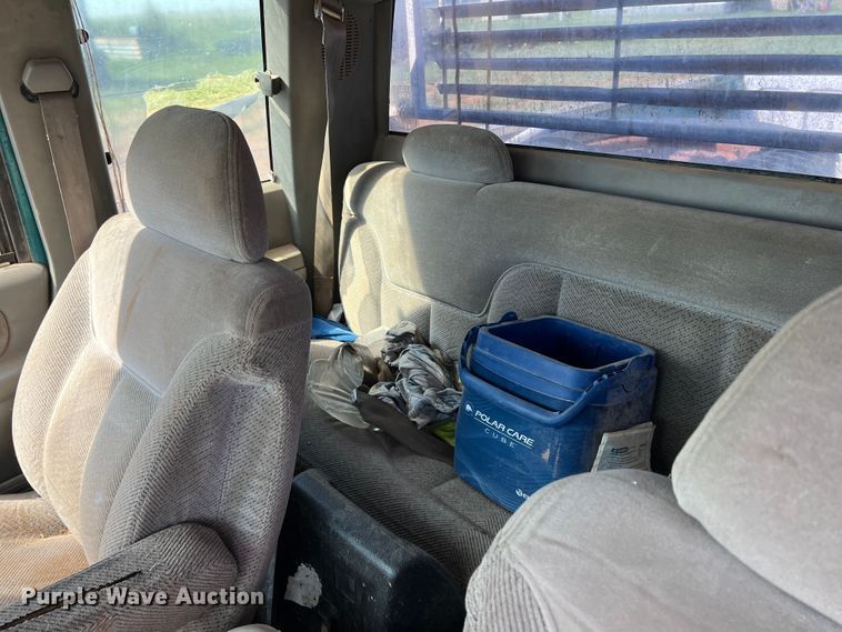 image for item MQ9799 1995 Chevrolet 1500  Ext. Cab pickup truck