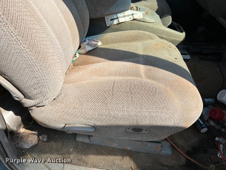 image for item MQ9799 1995 Chevrolet 1500  Ext. Cab pickup truck