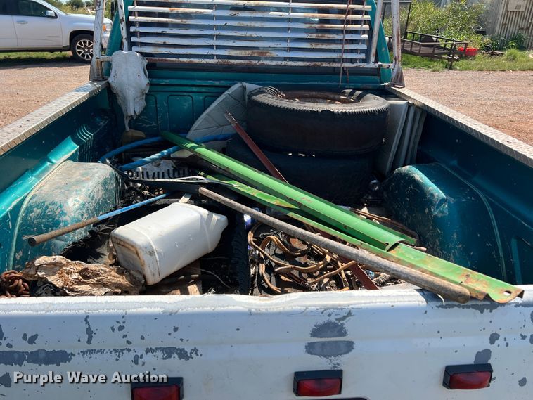 image for item MQ9799 1995 Chevrolet 1500  Ext. Cab pickup truck