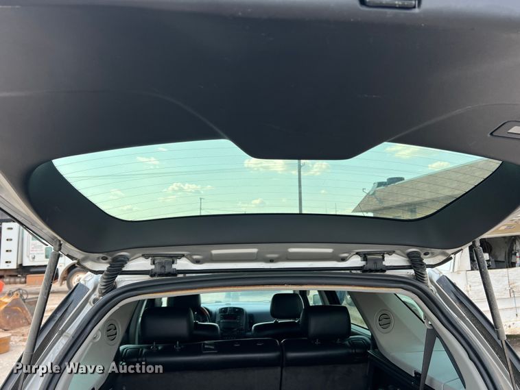 image for item MQ9808 2004 Cadillac SRX  SUV