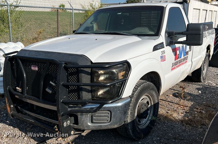 image for item MQ9809 2012 Ford F250 Super Duty  pickup truck