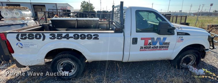 image for item MQ9809 2012 Ford F250 Super Duty  pickup truck