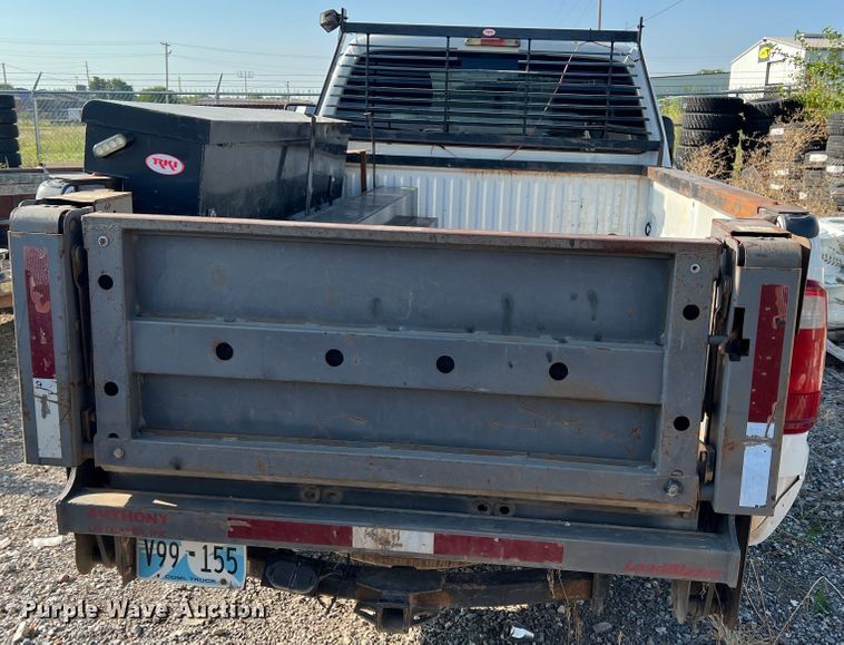 image for item MQ9809 2012 Ford F250 Super Duty  pickup truck