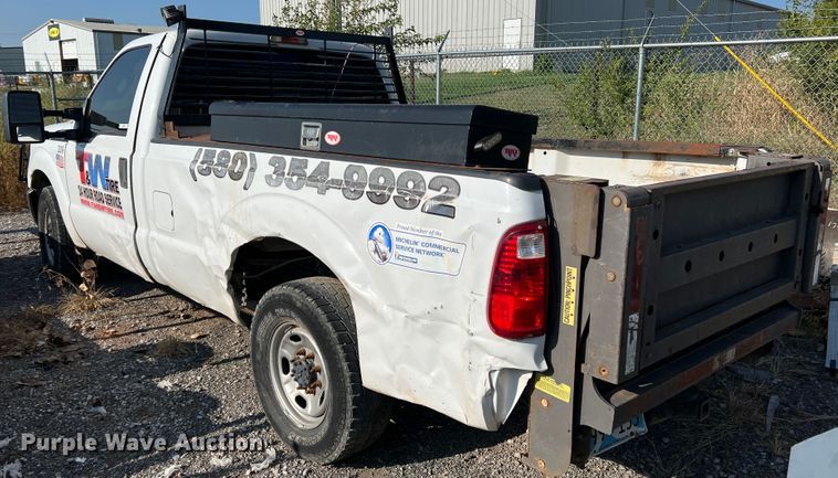 image for item MQ9809 2012 Ford F250 Super Duty  pickup truck