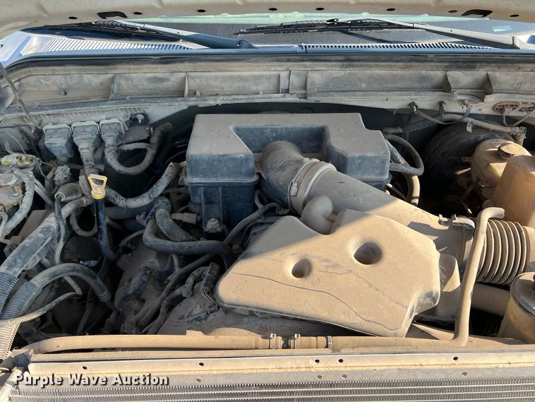 image for item MQ9809 2012 Ford F250 Super Duty  pickup truck