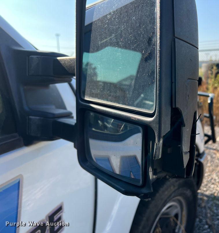 image for item MQ9809 2012 Ford F250 Super Duty  pickup truck