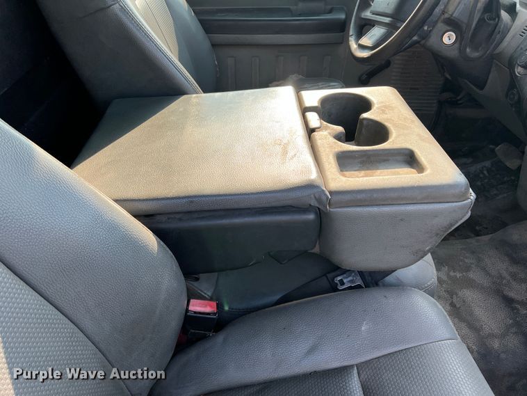 image for item MQ9809 2012 Ford F250 Super Duty  pickup truck