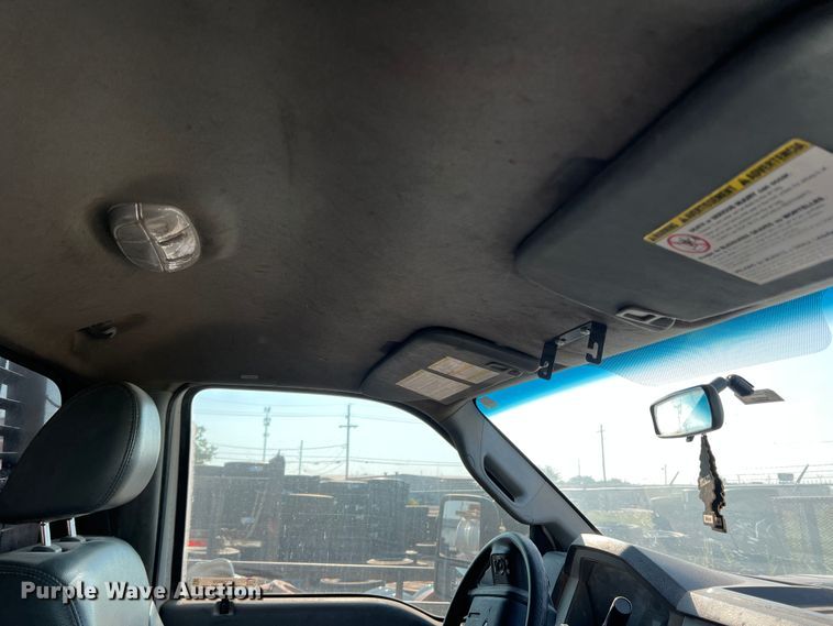 image for item MQ9809 2012 Ford F250 Super Duty  pickup truck