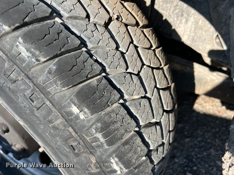 image for item MQ9809 2012 Ford F250 Super Duty  pickup truck