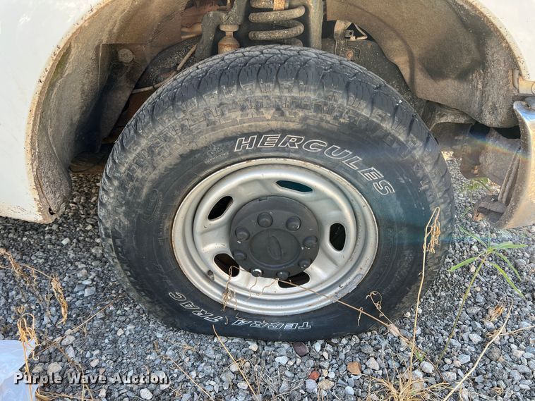 image for item MQ9809 2012 Ford F250 Super Duty  pickup truck