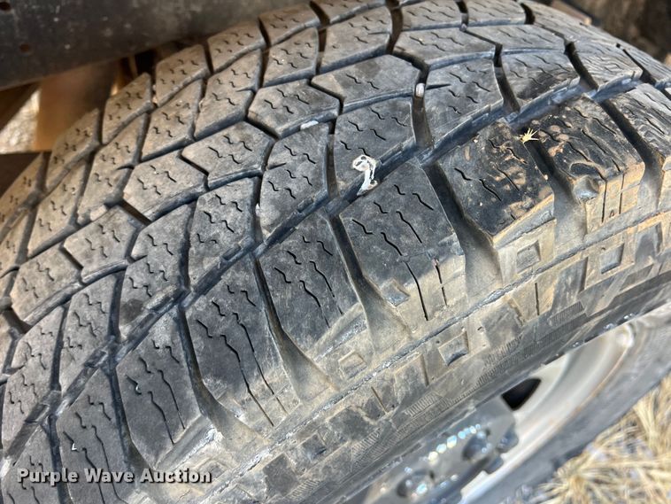 image for item MQ9809 2012 Ford F250 Super Duty  pickup truck