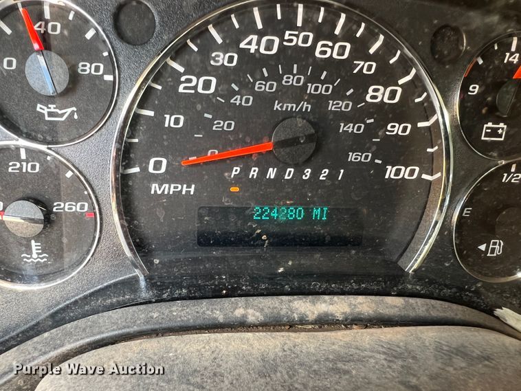 image for item MQ9810 2009 Chevrolet Express 1500  van