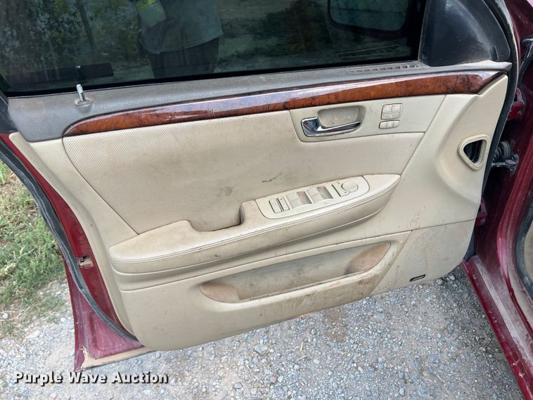 image for item MQ9811 2006 Cadillac DTS  passenger vehicle