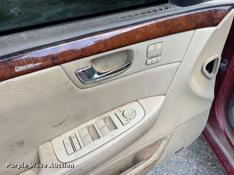 image for item MQ9811 2006 Cadillac DTS  passenger vehicle